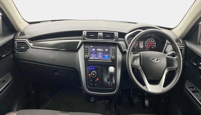2018 Mahindra KUV 100 NXT K8 P 6 STR, Petrol, Manual, 31,210 km, Dashboard