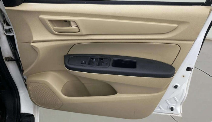 2019 Honda Amaze 1.2L I-VTEC E, Petrol, Manual, 56,666 km, Driver Side Door Panels Control