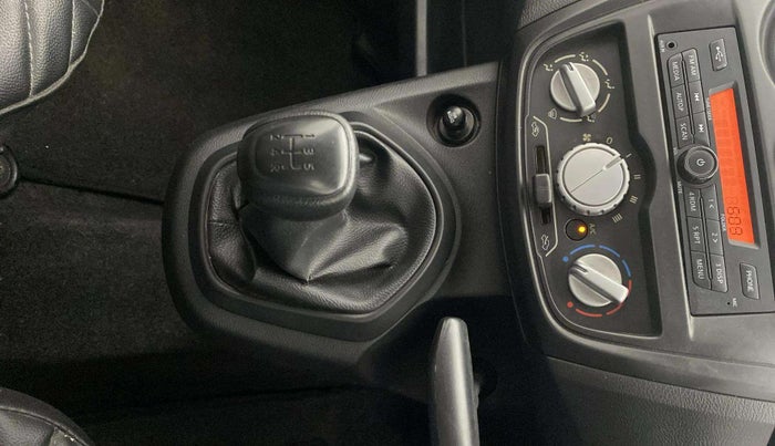 2018 Datsun Go Plus T, Petrol, Manual, 12,396 km, Gear Lever