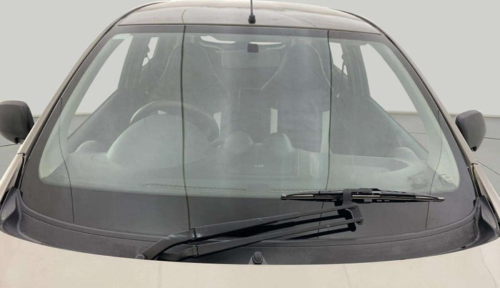 2018 Datsun Go Plus T, Petrol, Manual, 12,396 km, Front Windshield