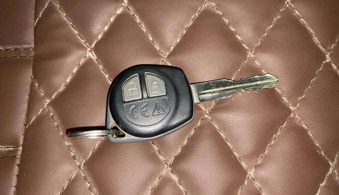 2024 Maruti Baleno SIGMA PETROL 1.2, Petrol, Manual, 10,632 km, Key Close Up