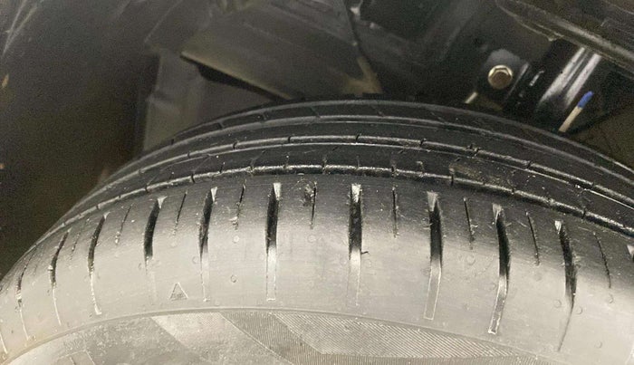 2024 Maruti Baleno SIGMA PETROL 1.2, Petrol, Manual, 10,632 km, Left Front Tyre Tread