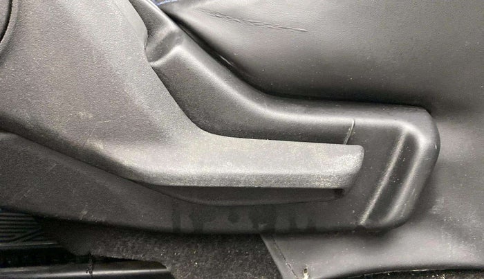 2022 Maruti Baleno SIGMA PETROL 1.2, Petrol, Manual, 26,118 km, Driver Side Adjustment Panel