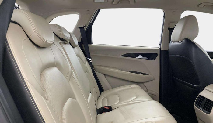 2021 MG HECTOR SHARP 1.5 PETROL CVT, Petrol, Automatic, 62,000 km, Right Side Rear Door Cabin