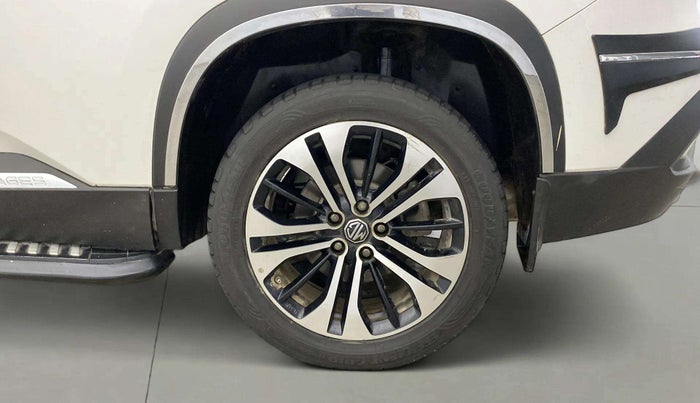 2021 MG HECTOR SHARP 1.5 PETROL CVT, Petrol, Automatic, 62,000 km, Left Rear Wheel