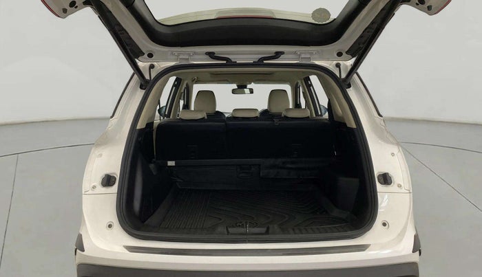 2021 MG HECTOR SHARP 1.5 PETROL CVT, Petrol, Automatic, 62,000 km, Boot Open Zoomed View