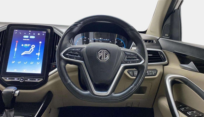 2021 MG HECTOR SHARP 1.5 PETROL CVT, Petrol, Automatic, 62,000 km, Steering Wheel Close Up