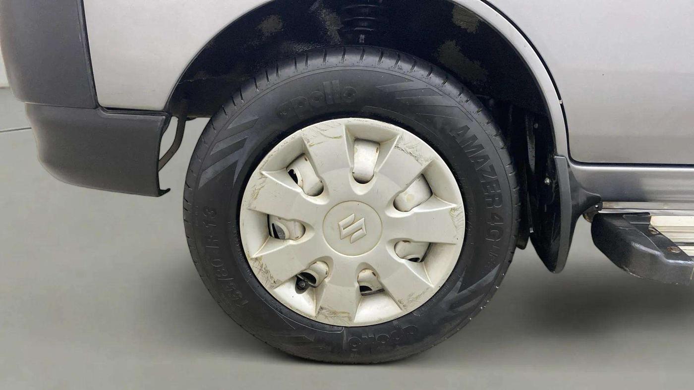 2017 Maruti Eeco 5 STR WITH A/C+HTR, Petrol, Manual, 64,439 km, Left Front Wheel