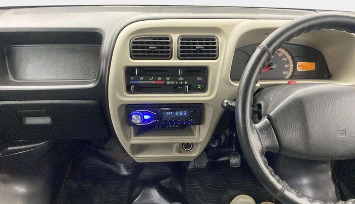 2017 Maruti Eeco 5 STR WITH A/C+HTR, Petrol, Manual, 64,370 km, Air Conditioner
