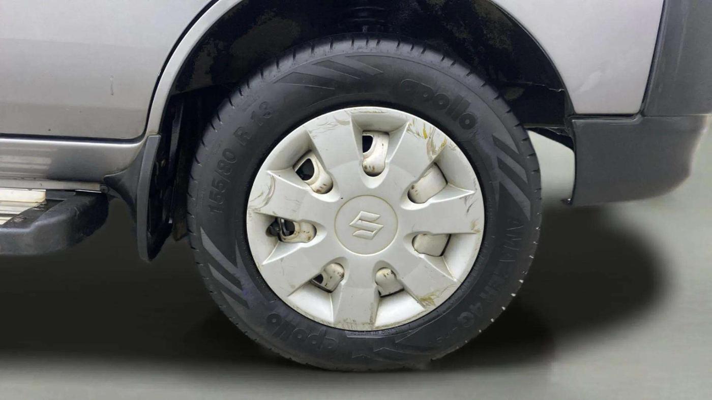 2017 Maruti Eeco 5 STR WITH A/C+HTR, Petrol, Manual, 64,439 km, Right Front Wheel