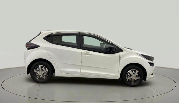 2020 Tata ALTROZ XE PETROL, CNG, Manual, 75,236 km, Right Side View