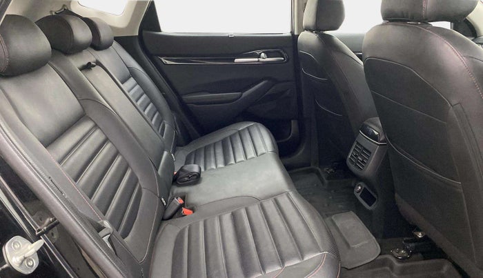 2019 KIA SELTOS GTX AT 1.4 PETROL, Petrol, Automatic, 67,536 km, Right Side Rear Door Cabin
