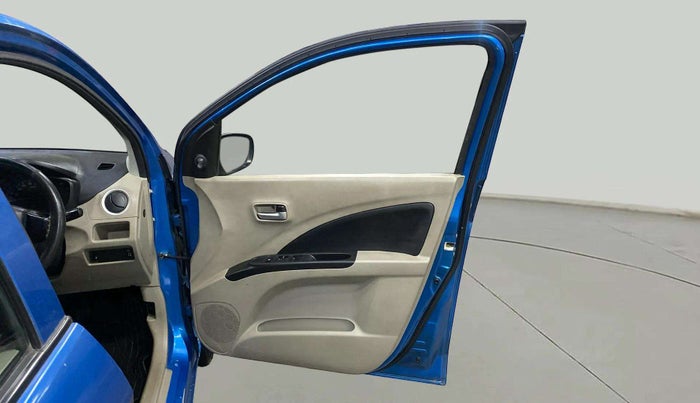 2014 Maruti Celerio VXI, Petrol, Manual, 83,705 km, RHS Front Door
