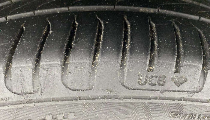 2022 MG ASTOR SAVVY 1.5 CVT, Petrol, Automatic, 36,526 km, Left Front Tyre Tread