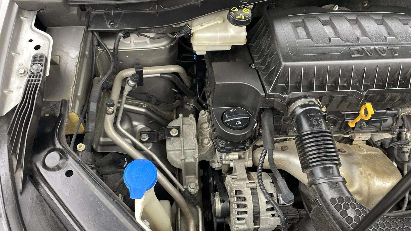 2022 MG ASTOR SAVVY 1.5 CVT, Petrol, Automatic, 36,626 km, Engine View - Right