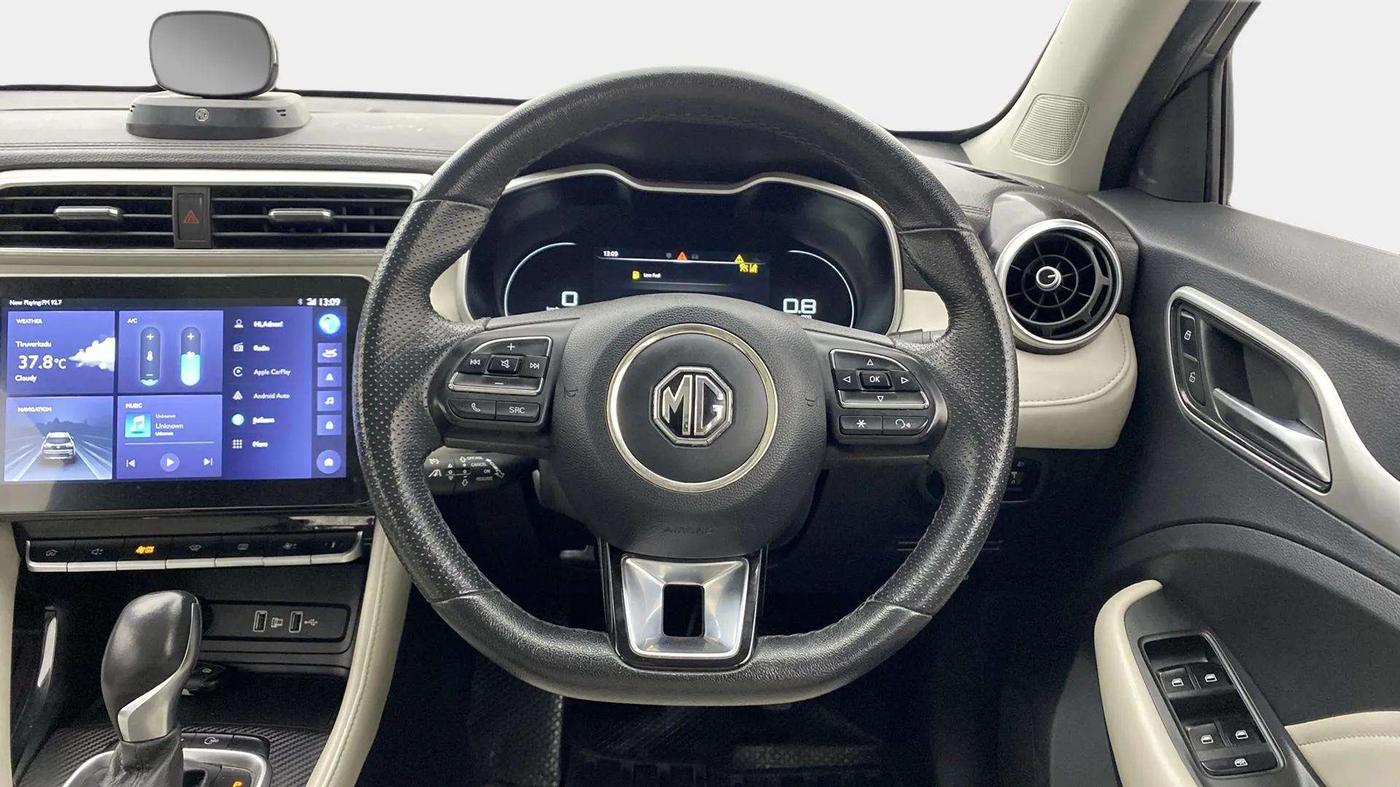 2022 MG ASTOR SAVVY 1.5 CVT, Petrol, Automatic, 36,626 km, Steering Wheel Close Up