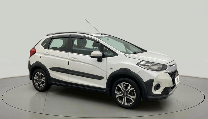 2018 Honda WR-V 1.5L I-DTEC S MT, Diesel, Manual, 79,731 km, Right Front Diagonal