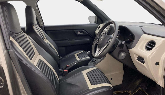 2023 Maruti New Wagon-R ZXI 1.2 AMT, Petrol, Automatic, 19,791 km, Right Side Front Door Cabin