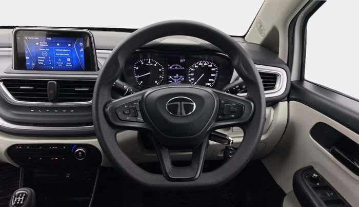 2024 Tata ALTROZ XM PLUS PETROL, Petrol, Manual, 10,162 km, Steering Wheel Close Up