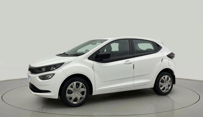 2024 Tata ALTROZ XM PLUS PETROL, Petrol, Manual, 10,162 km, Left Front Diagonal