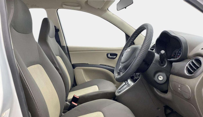 2013 Hyundai i10 SPORTZ 1.2 AT, Petrol, Automatic, 27,306 km, Right Side Front Door Cabin