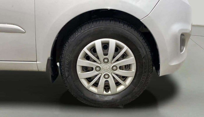 2013 Hyundai i10 SPORTZ 1.2 AT, Petrol, Automatic, 27,306 km, Right Front Wheel