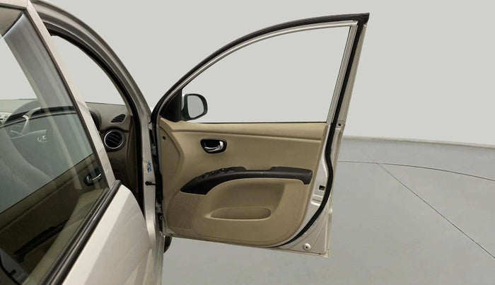 2013 Hyundai i10 SPORTZ 1.2 AT, Petrol, Automatic, 27,306 km, RHS Front Door
