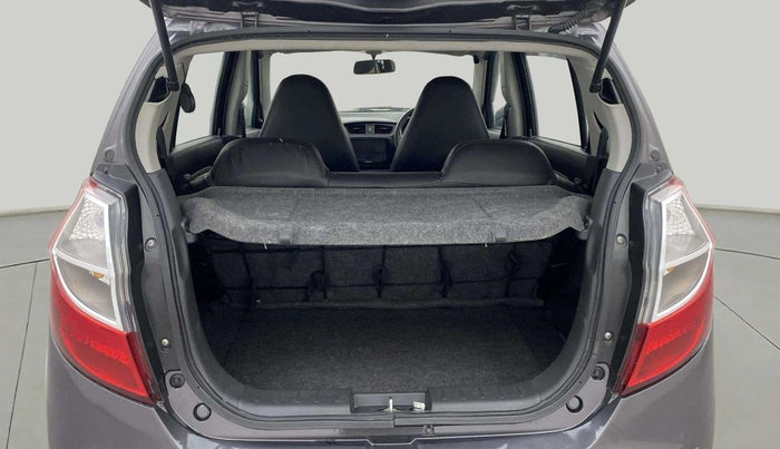 2017 Maruti Alto K10 VXI (O), Petrol, Manual, 35,543 km, Boot Inside