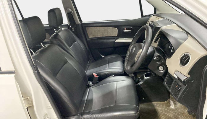 2015 Maruti Wagon R 1.0 VXI, Petrol, Manual, 53,763 km, Right Side Front Door Cabin