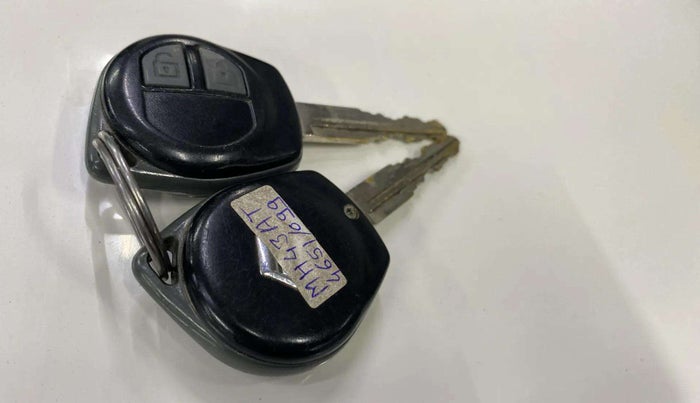 2015 Maruti Wagon R 1.0 VXI, Petrol, Manual, 53,763 km, Key Close Up