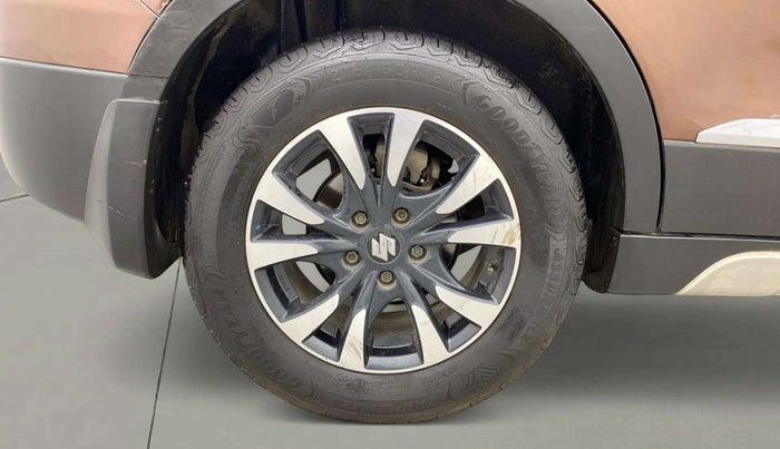 2020 Maruti S Cross ZETA AT 1.5, Petrol, Automatic, 80,983 km, Right Rear Wheel