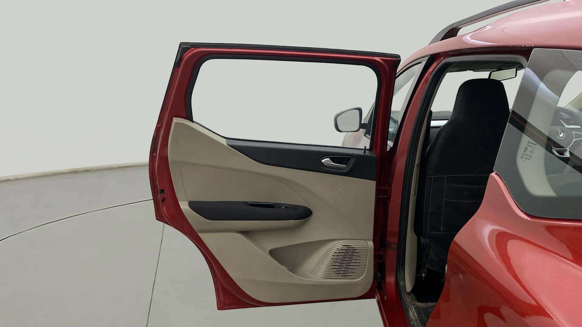 LHS-Rear-Door-Open