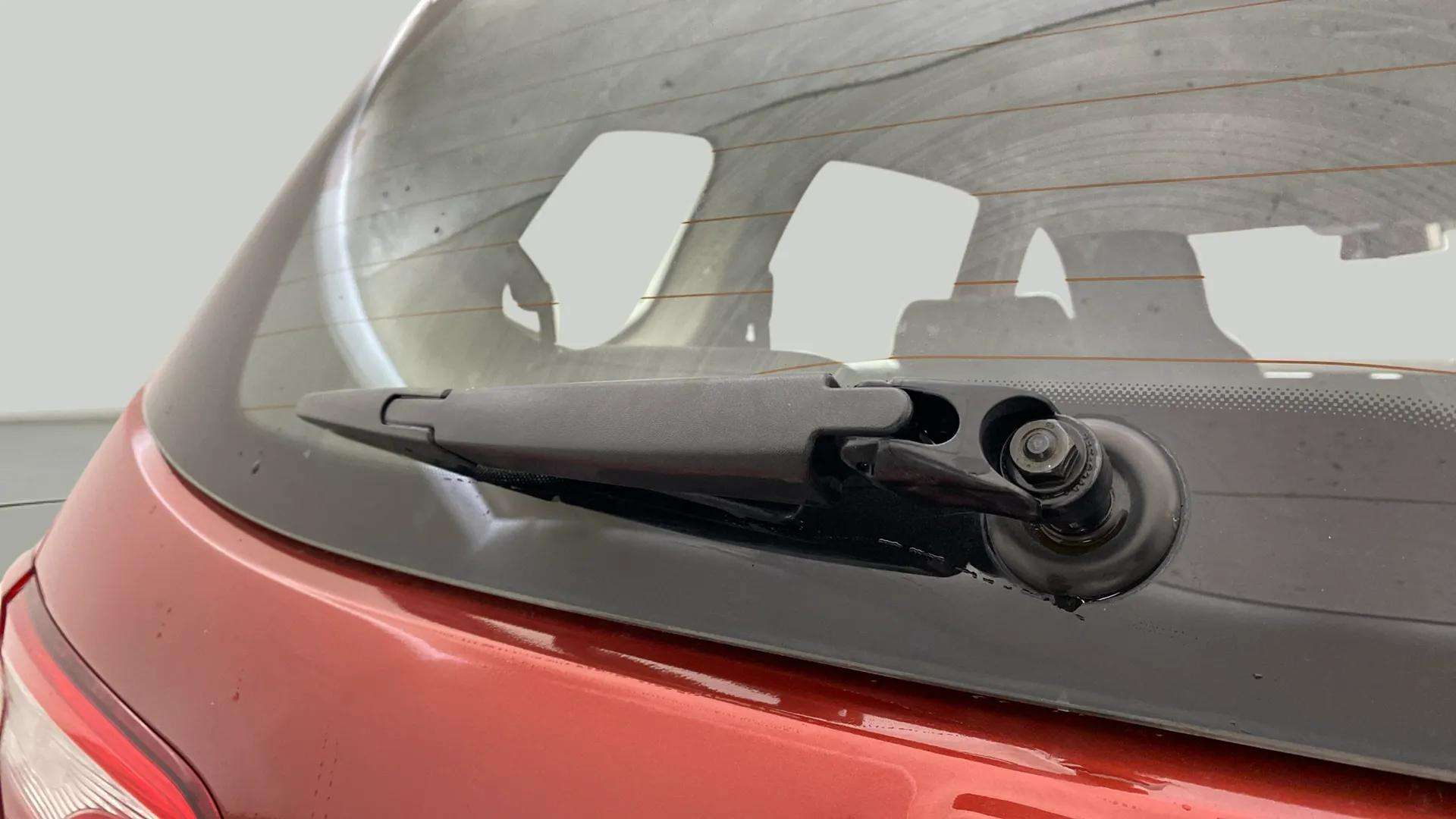 Rear-windshield-wiper-blade-24