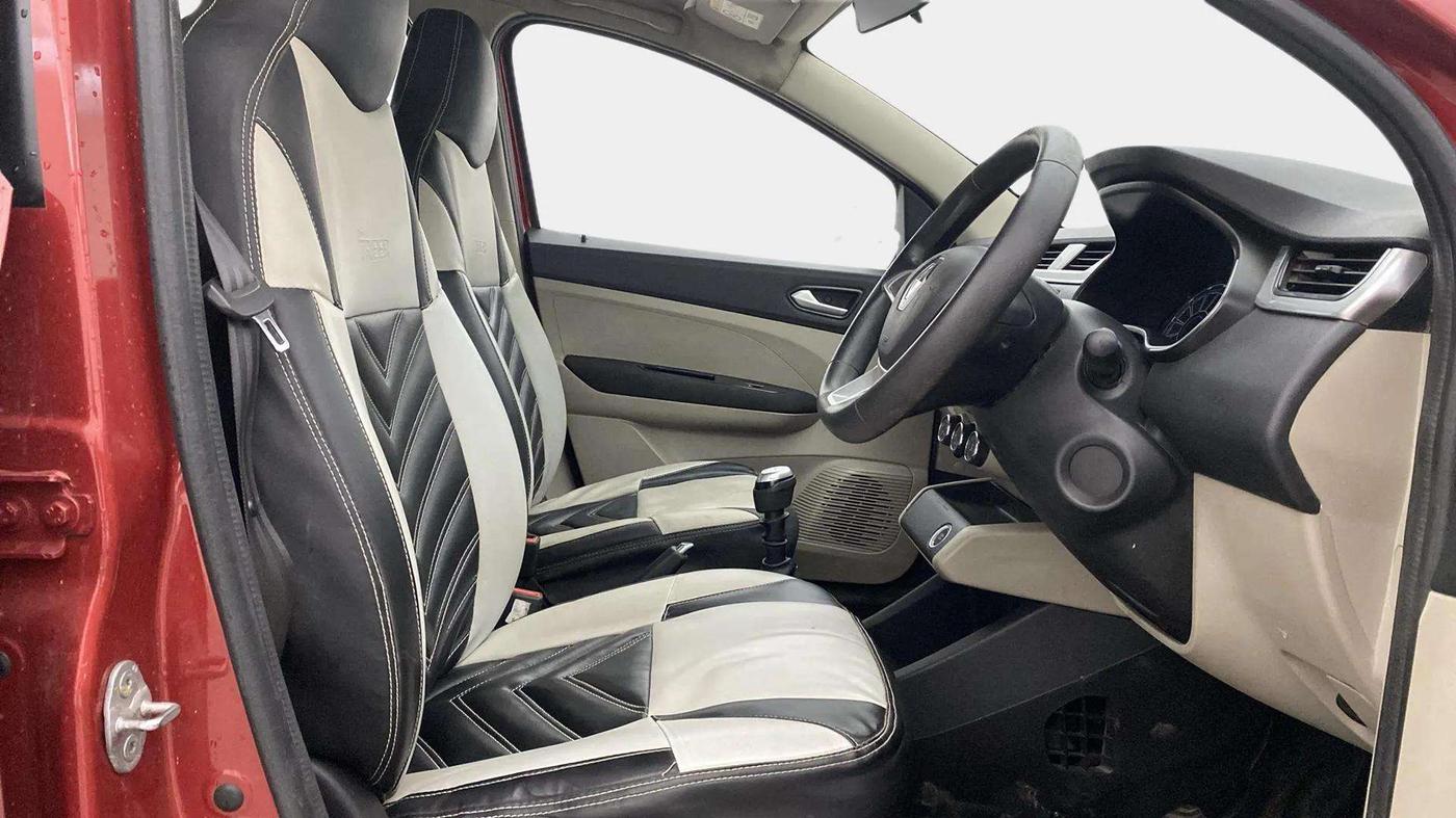 2020 Renault TRIBER RXZ, Petrol, Manual, 46,808 km, Right Side Front Door Cabin