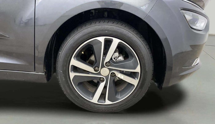 2021 Tata ALTROZ XZ PETROL, Petrol, Manual, 42,250 km, Right Front Wheel