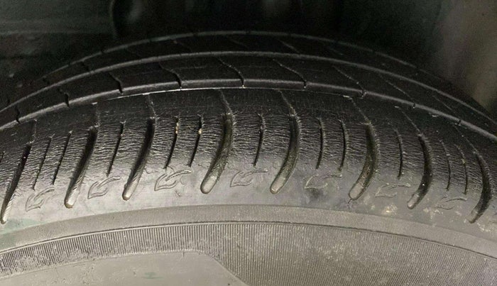 2021 Tata ALTROZ XZ PETROL, Petrol, Manual, 42,250 km, Left Rear Tyre Tread