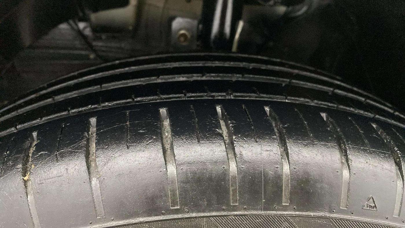 2023 Maruti Baleno SIGMA PETROL 1.2, Petrol, Manual, 39,611 km, Right Front Tyre Tread