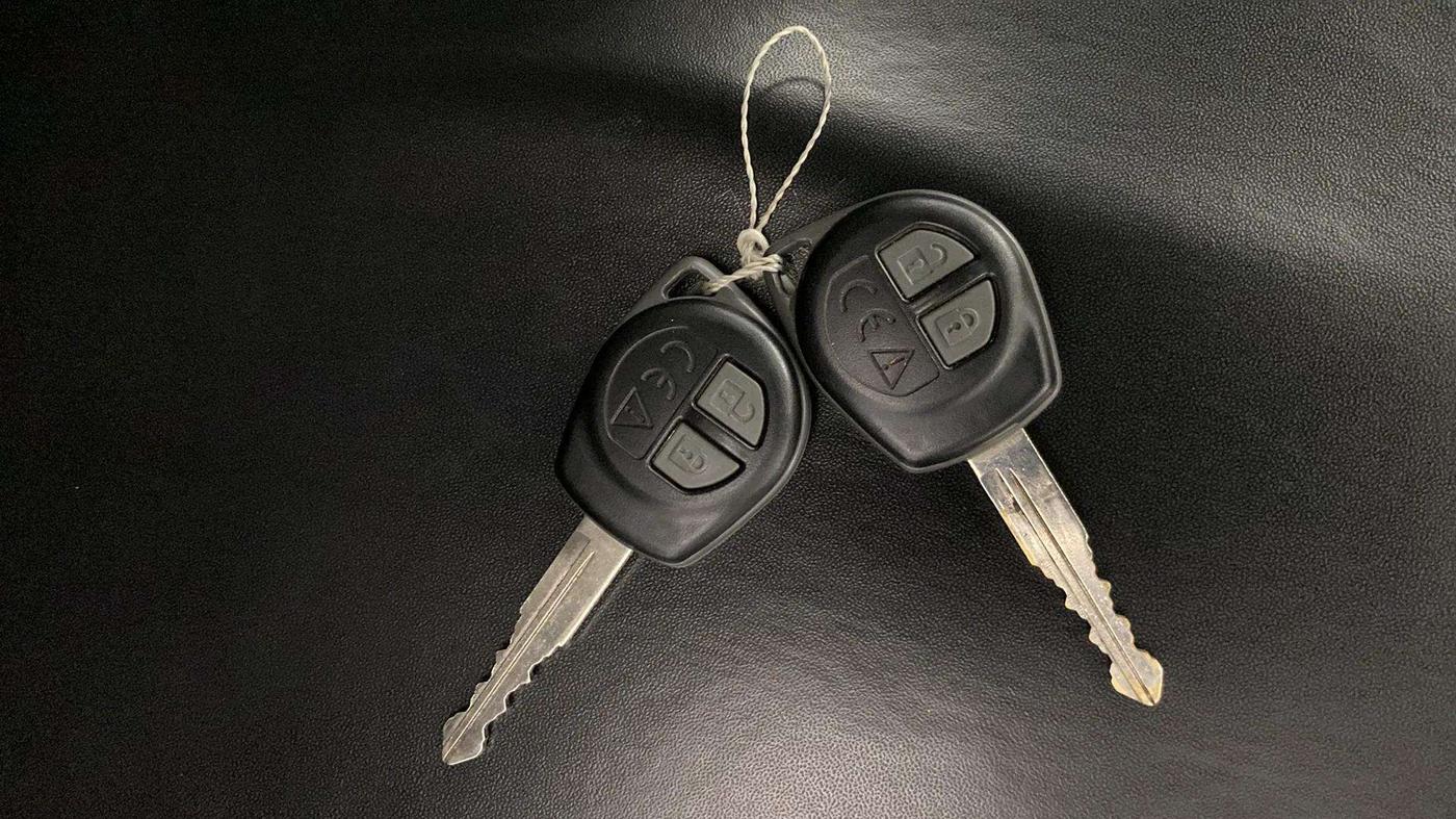 2023 Maruti Baleno SIGMA PETROL 1.2, Petrol, Manual, 39,611 km, Key Close Up