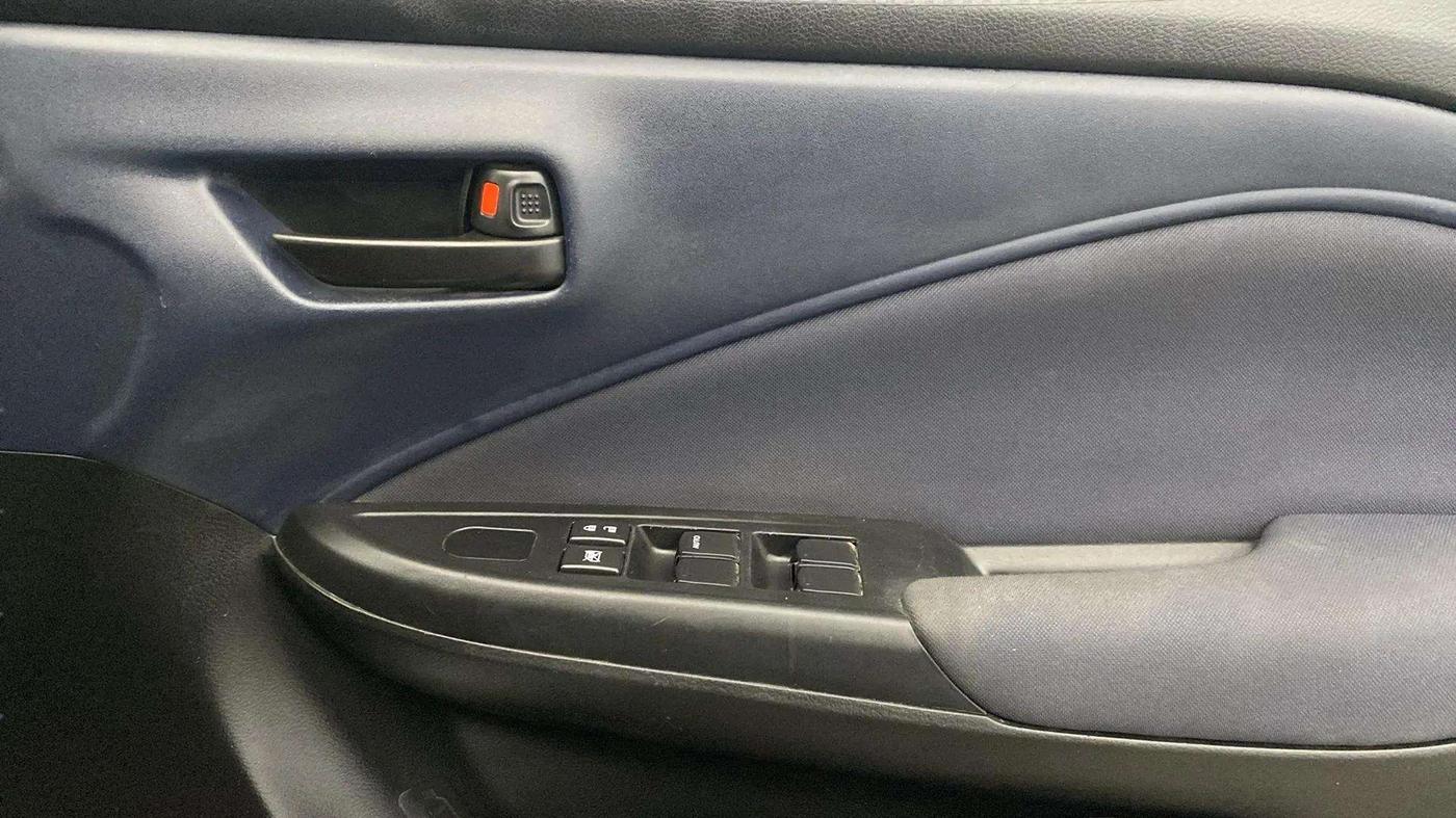 2023 Maruti Baleno SIGMA PETROL 1.2, Petrol, Manual, 39,611 km, Driver Side Door Panels Control