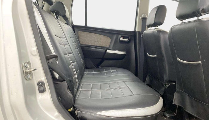 2016 Maruti Wagon R 1.0 VXI, Petrol, Manual, 18,571 km, Right Side Rear Door Cabin