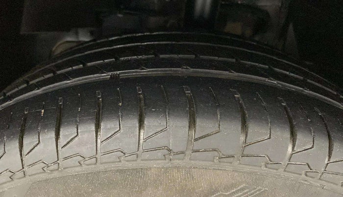 2019 Tata NEXON XMA PETROL, Petrol, Automatic, 55,230 km, Left Front Tyre Tread