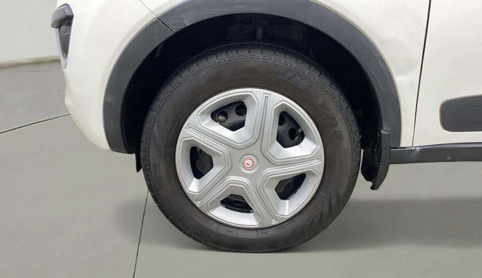 2019 Tata NEXON XMA PETROL, Petrol, Automatic, 55,230 km, Left Front Wheel