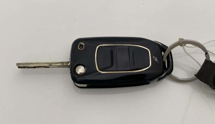 2019 Tata NEXON XMA PETROL, Petrol, Automatic, 55,230 km, Key Close Up