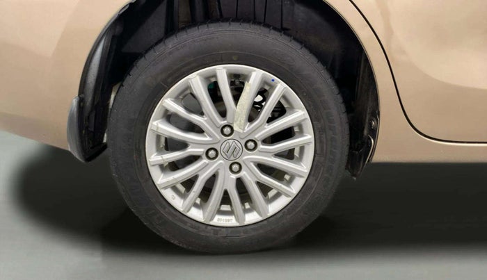 2019 Maruti Dzire ZXI AMT, Petrol, Automatic, 47,714 km, Right Rear Wheel