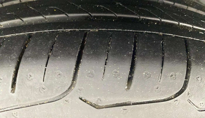 2019 Maruti Dzire ZXI AMT, Petrol, Automatic, 47,714 km, Left Rear Tyre Tread