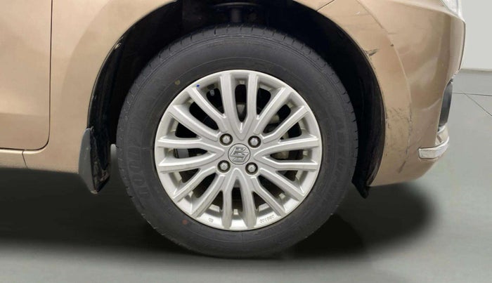 2019 Maruti Dzire ZXI AMT, Petrol, Automatic, 47,714 km, Right Front Wheel
