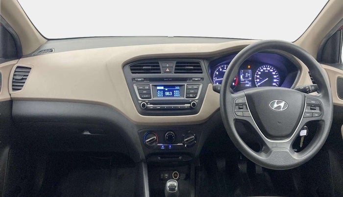 2014 Hyundai Elite i20 MAGNA 1.2, Petrol, Manual, 28,844 km, Dashboard