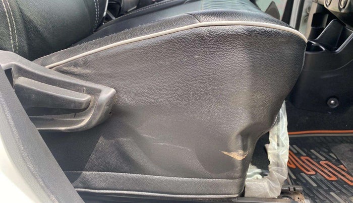 2020 Maruti S PRESSO VXI PLUS AMT, Petrol, Automatic, 45,661 km, Driver Side Adjustment Panel