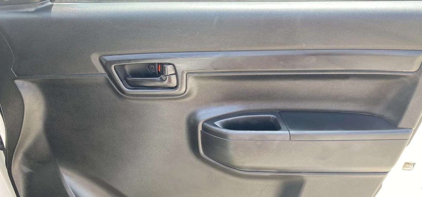 2020 Maruti S PRESSO VXI PLUS AMT, Petrol, Automatic, 45,661 km, Driver Side Door Panels Control