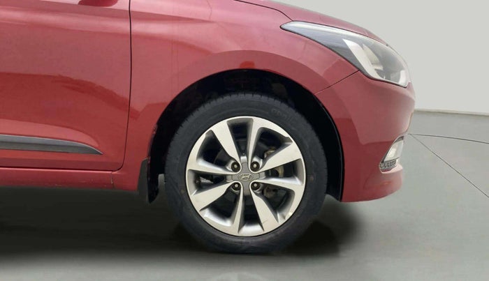 2015 Hyundai Elite i20 ASTA 1.2, Petrol, Manual, 1,33,517 km, Right Front Wheel